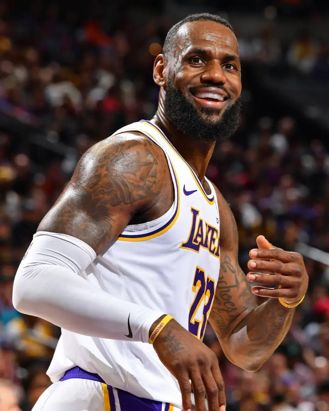 雄鹿, 联盟大变天, 易能达成