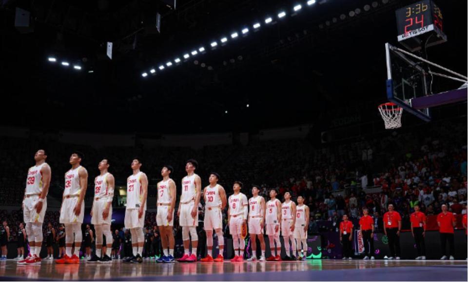 进入练兵时, 夺冠之路仍, 第一的澳大