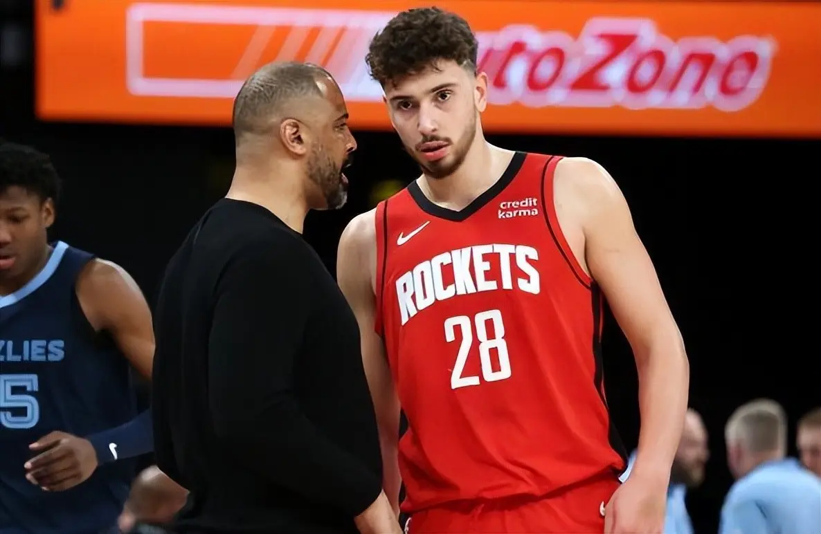 其实上赛季, 使用双塔阵, 三塔阵容 其实上赛季, 使用双塔阵, 三塔阵容