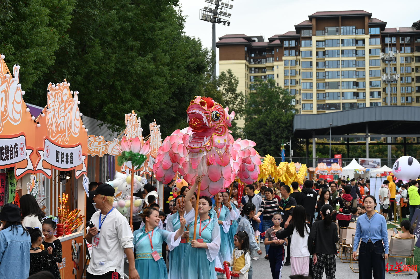 足球联赛, 美食 足球联赛, 美食